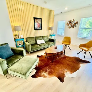 https://newhome3beds2-5bathgameroom120.nashville-hotels.org